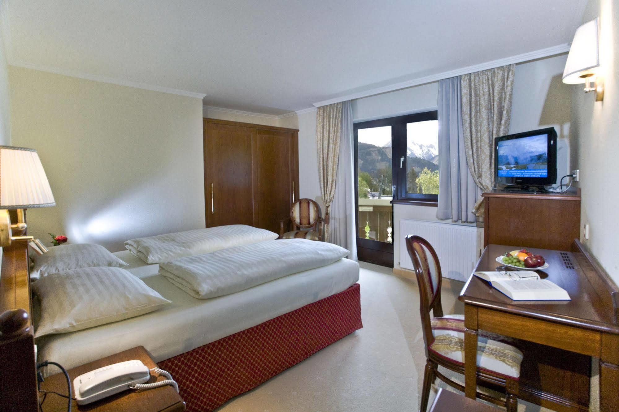 Hotel Berner Zell am See Extérieur photo